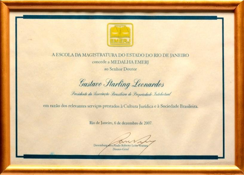 Medal of the School of Magistracy of the State of Rio de Janeiro (EMERJ)